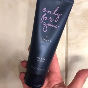 Monat air dry cream